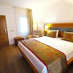The Losh 3* Yalıkavak