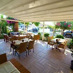 The Losh Hotel 3*