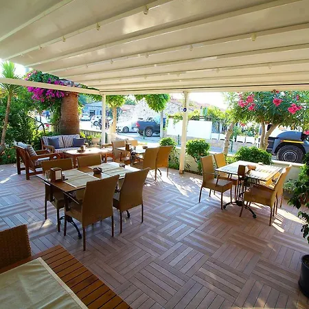 The Losh Hotel 3*