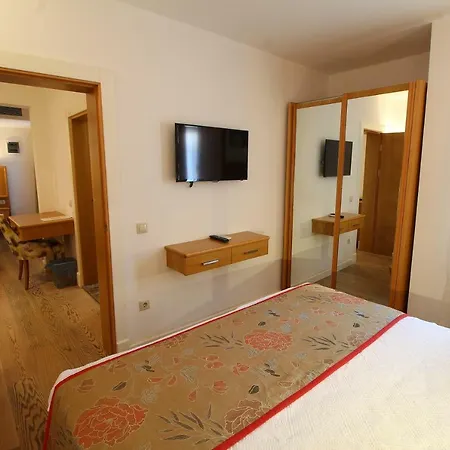 The Losh Hotel 4*