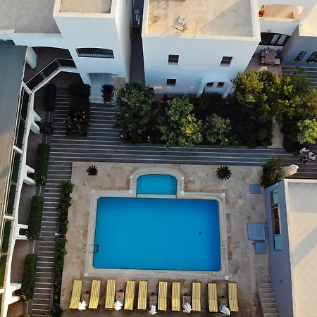 The Losh Hotel 3*
